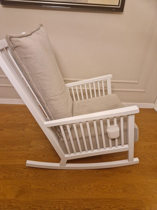 Duży fotel bujany - biała rama