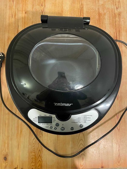 Maszyna do pieczenia chleba Zelmer