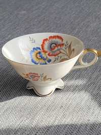 Filiżanka porcelanowa manufaktura Felda Rhon, lata 1933 - 1949, kwiaty