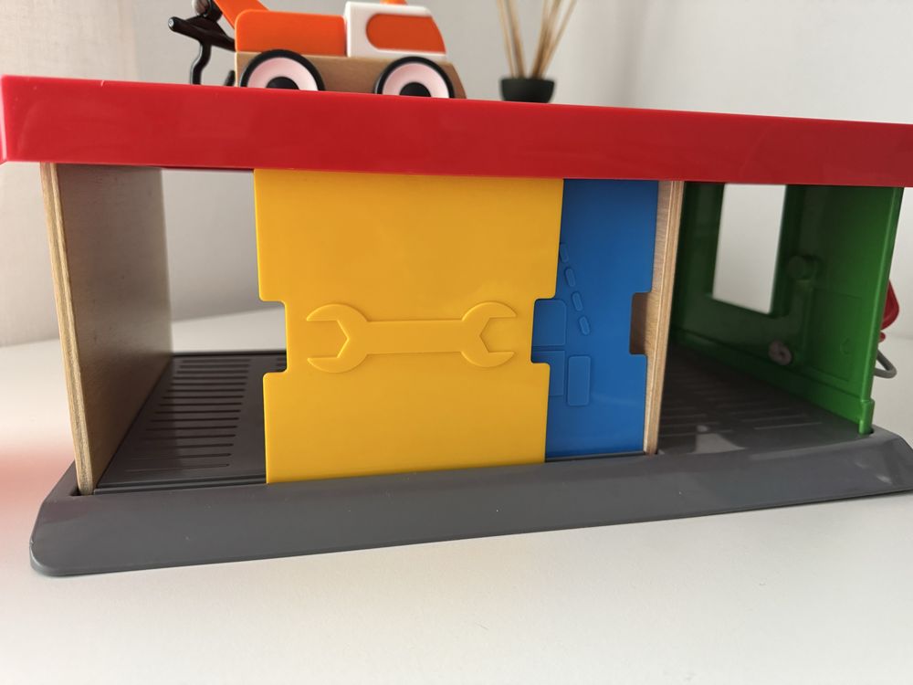 Lillabo IKEA Garagem com carro reboque