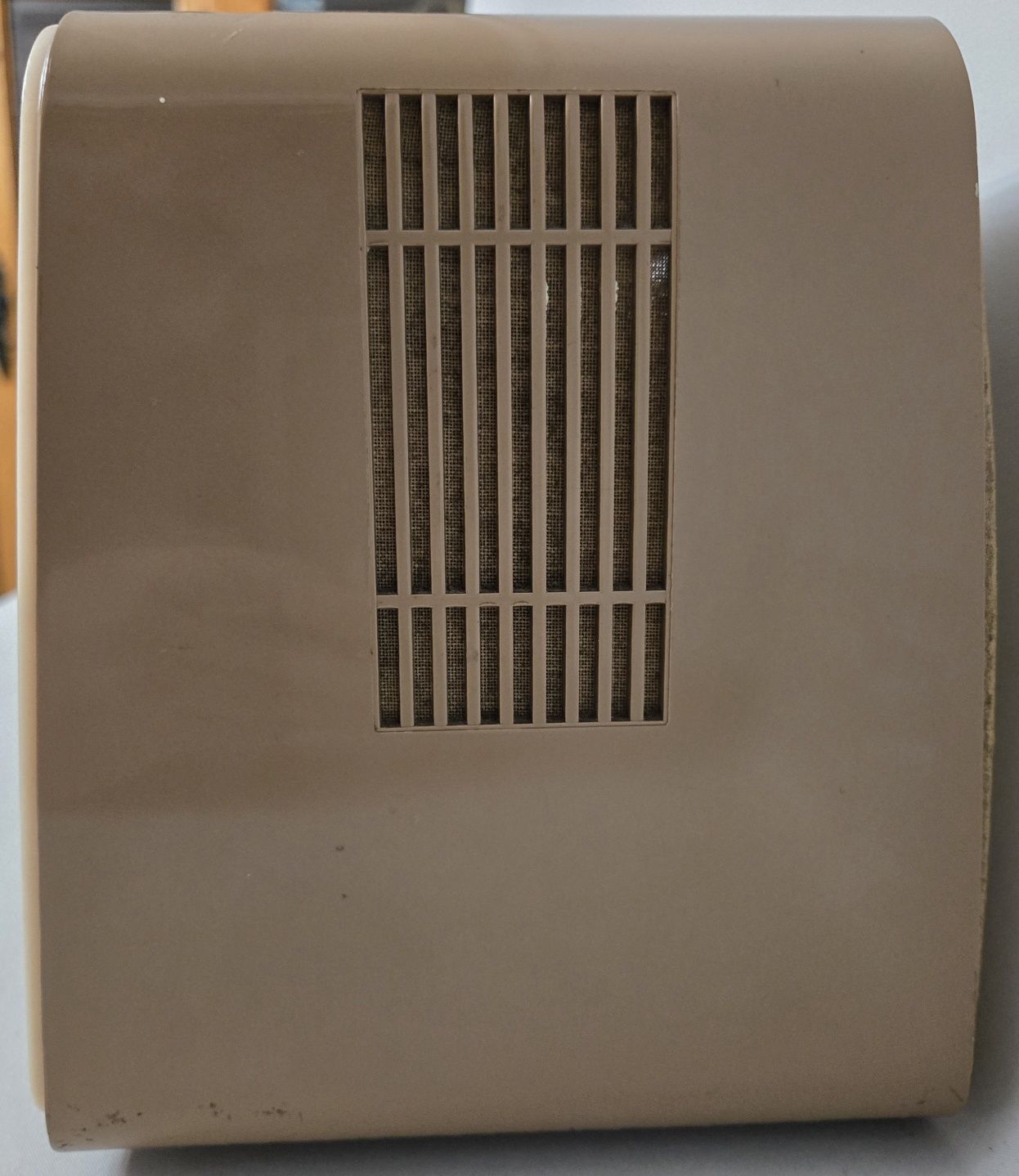 Rádio antigo reparado Telefunken