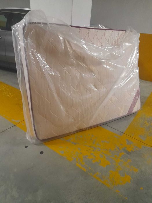 Colchão de casal como NOVO