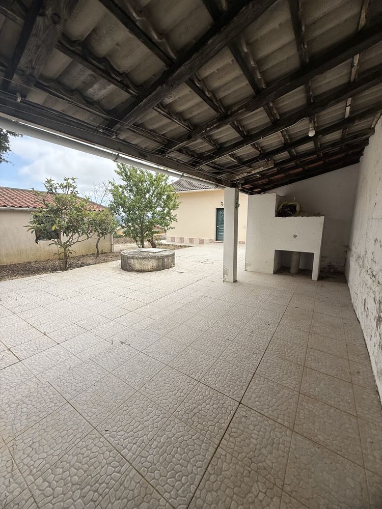 Moradia loures ( Murteira )