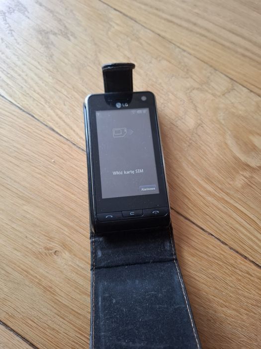 LG KU990 - komplet kolekcjonski antyk