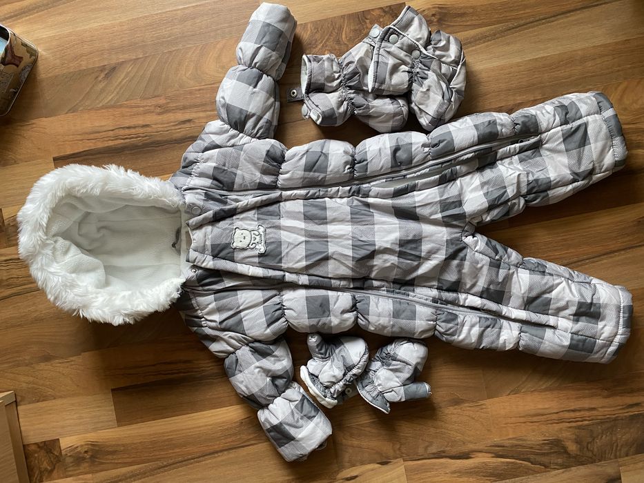 Зимовий комбінезон Chicco на малюка 9-12 місяців. Розмір 80