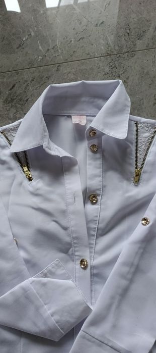 Wizytow komplet biała bluzka i szara spodniczka