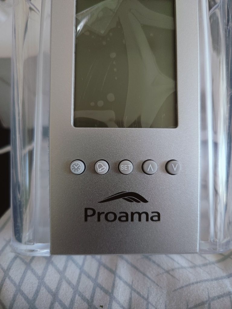 Nowy organizer na biurko Proama zegarek termometr kalendarz