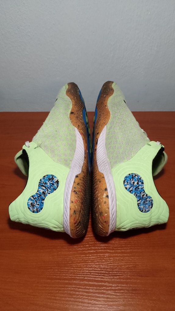 Футзалки Nike React Gato 42 розмір 26.5 см