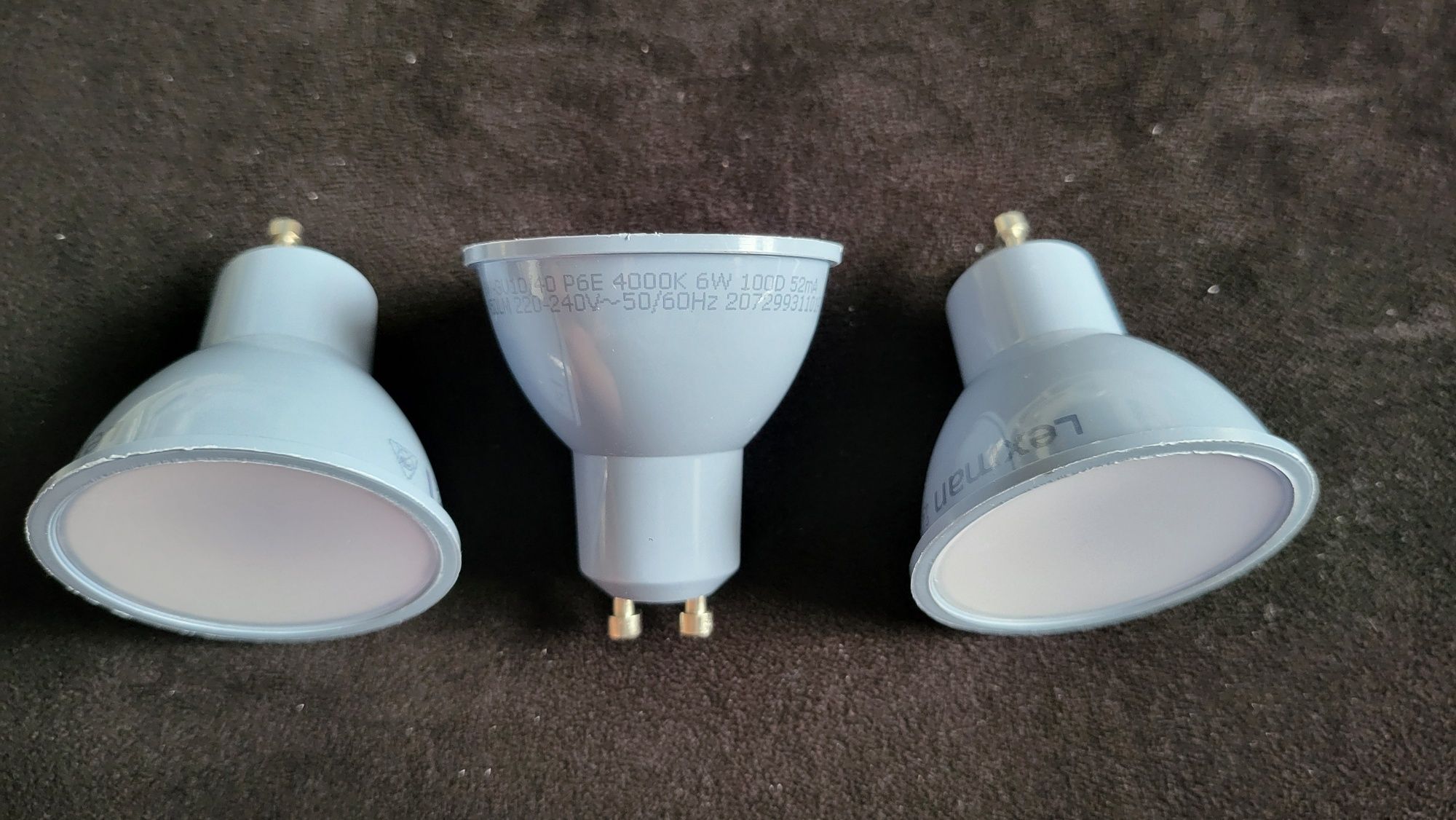 Zestaw żarówek halogenów led GU10 230V 18 sztuk sprawne