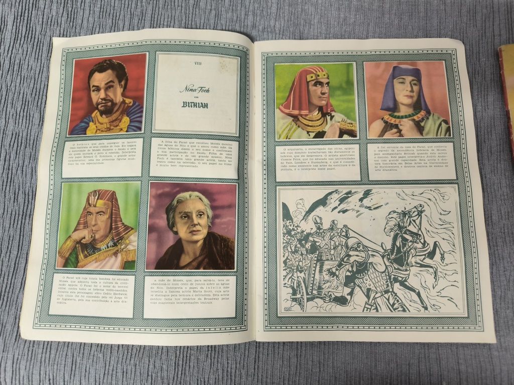 Cadernetas anos 50/60 10 mandamentos e pinoquio