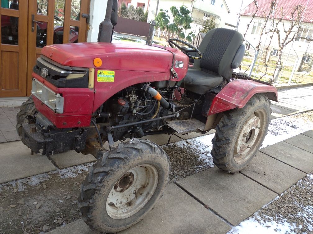 Продам трактор сінтай 244