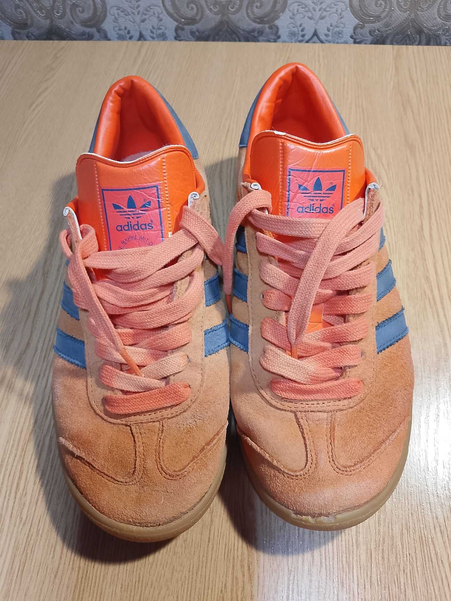 adidas hamburg orange