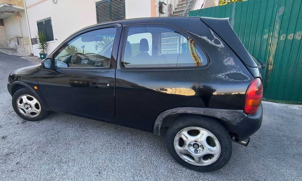 VENDO CORSA 1995