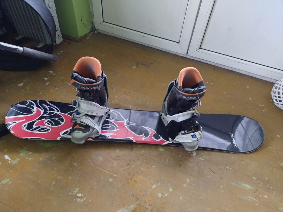 Snowboard  z butami r 29.5