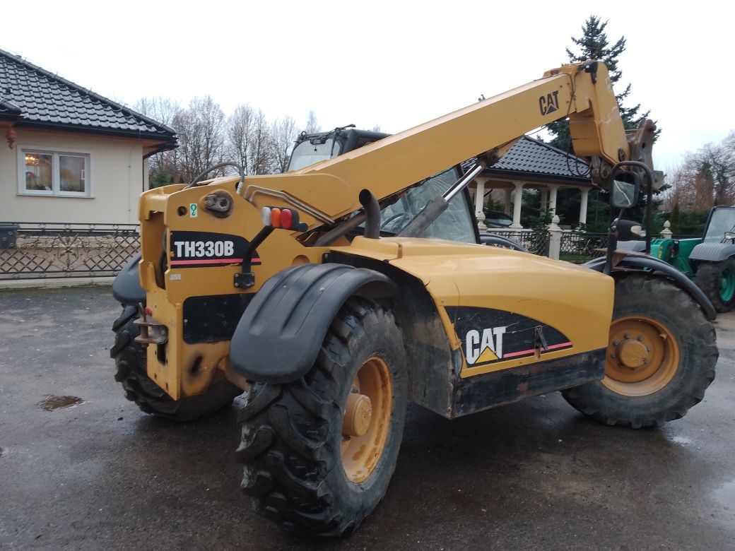 Ładowarka CAT TH 330