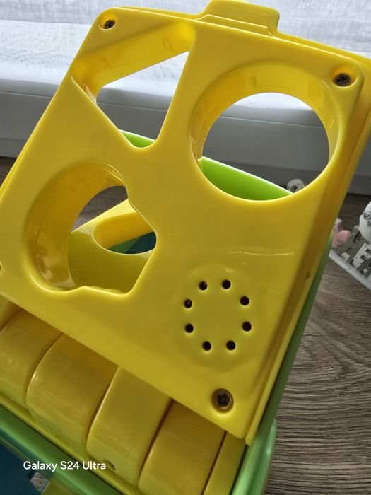 Sorter  koszyk Świnka Peppa stan dobry.