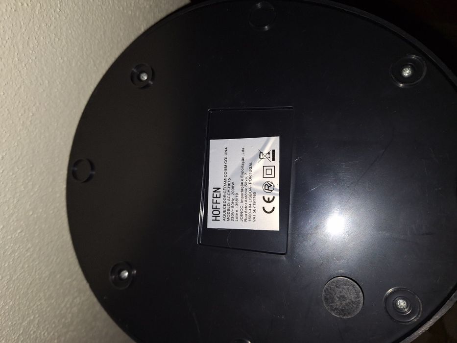 Aquecedor Cerámico em Torre Hoffen 2000W