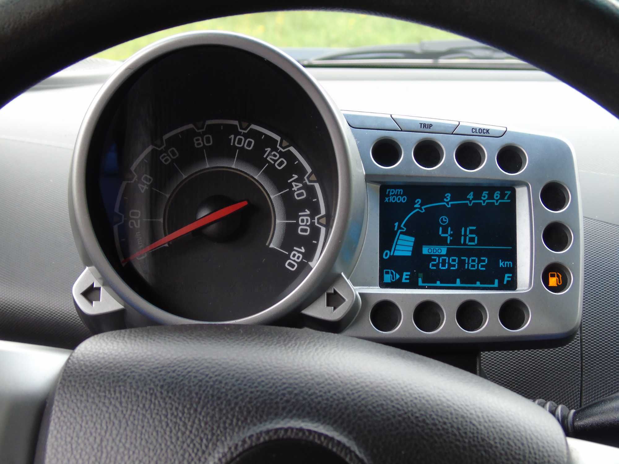chevrolet spark klima,2 kpl kół