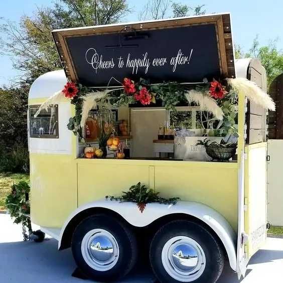 Food truck - Roulote - Trailer - Street Food