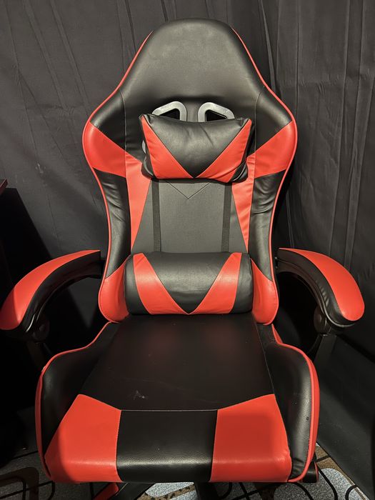 продам срочно геймерское кресло