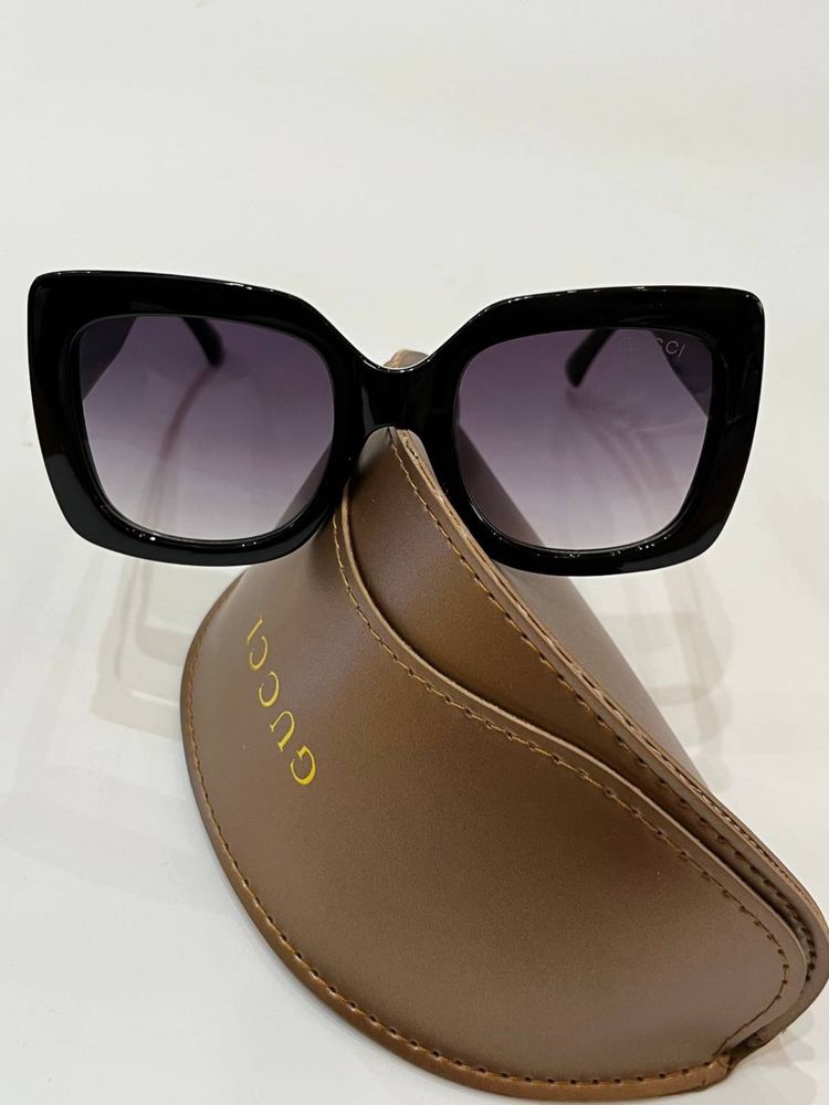 Свеговейшие Gucci очки