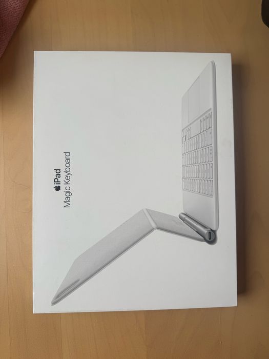 Klawiatura z etui APPLE Magic Keyboard do iPada Air 11 cali (M3)