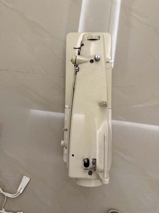 Maszyna do szycia Łucznik 877 – sprawna, kompletna