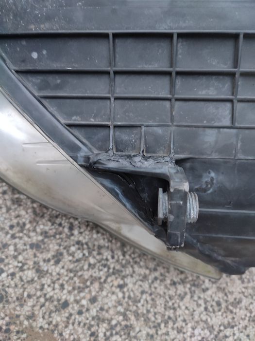 Passat B6 lampa przód przednia prawa Xenon skrętny 3C0.941.752K