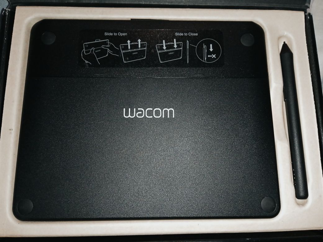 Срочно продам графический планшет Wacom Intuos Photo CTH-490/K