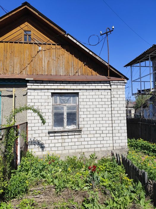Продам частину будинку р-н Саєнко
