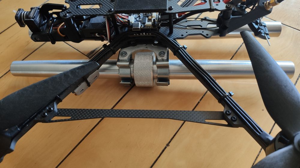 Дрон з трубами квадрокоптер FPV для ППО
Ціна вказана за базовий варіан