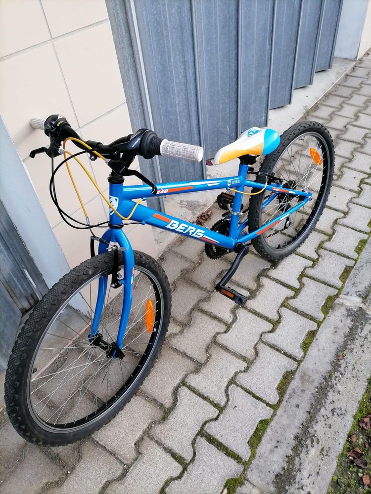 Bicicleta c/ roda 24