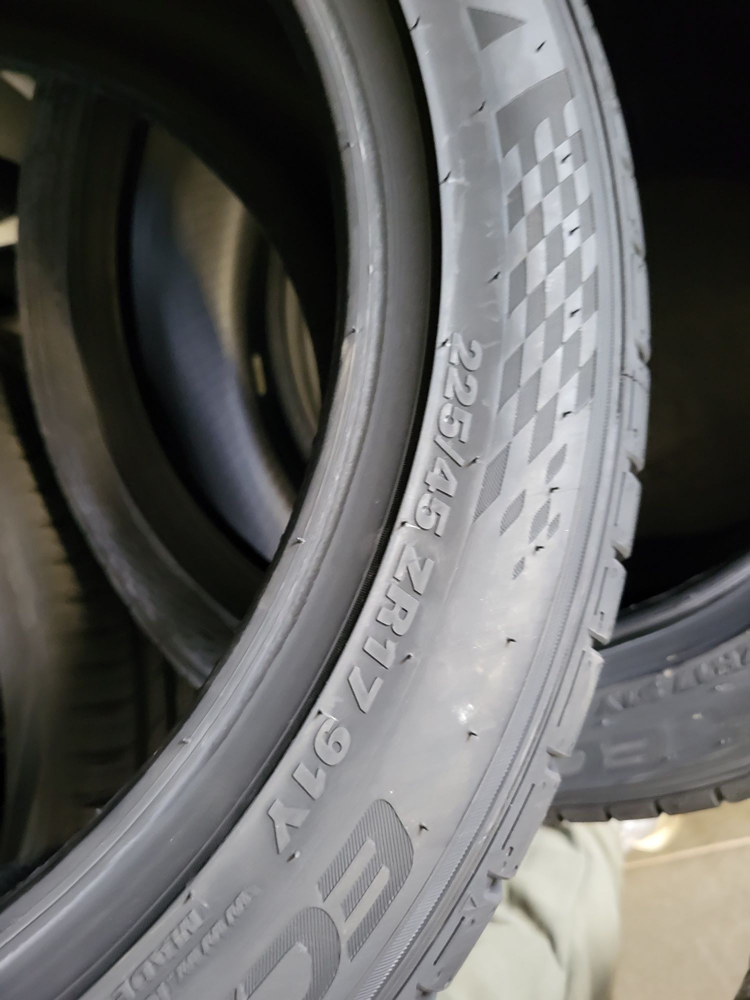 Opony letnie 225/45ZR17 91Y Kumho ECSTA PS71 Montaż!