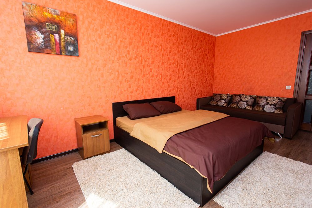 Центр. Вул. Родини Барвінських. Власник. Квартира подобово