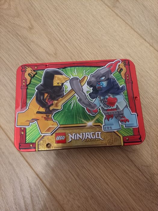 LEGO Ninjago 112506 minifigurki njo0960 Arin + njo0983 Dragonian Scout