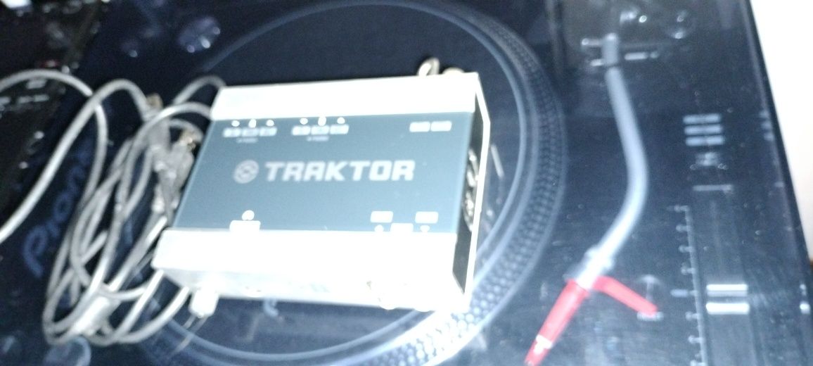 Traktor audio 6 dj