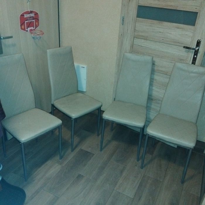 Krzesła obiadowe