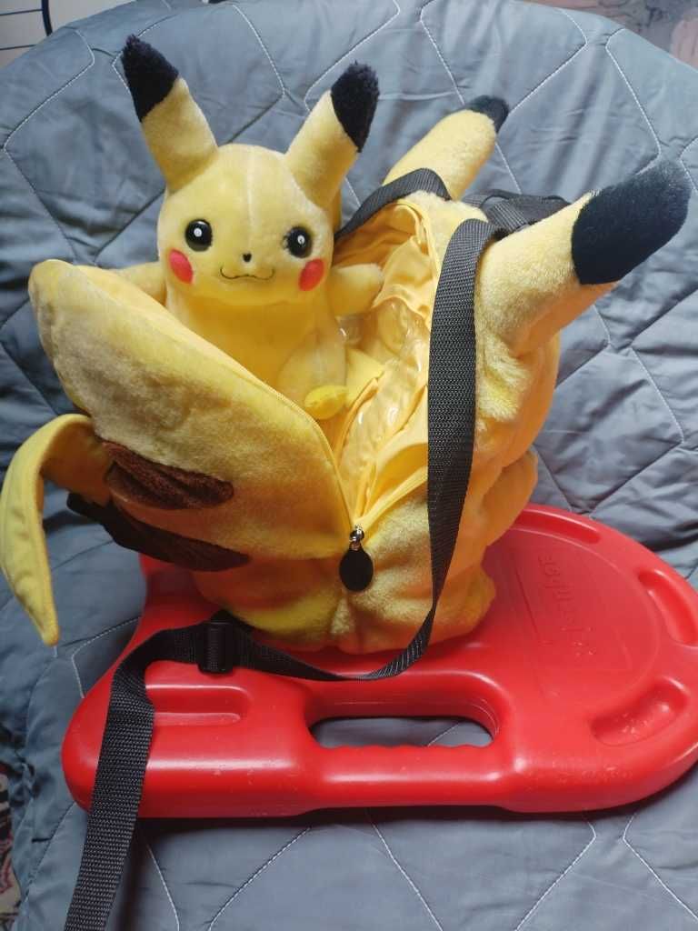 Pokemon PIKACHU plecaczek i maskotka