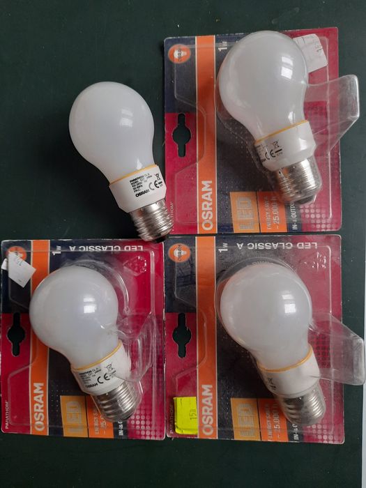 4 żarówki Led 1W E27 230V żółty kolor