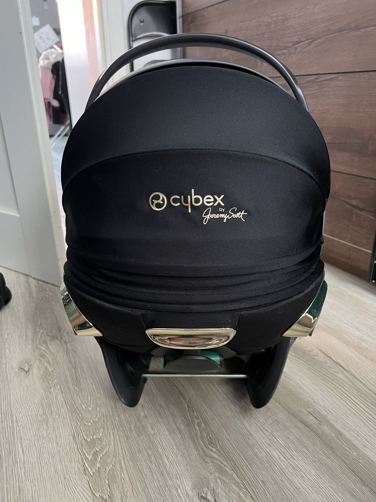 Fotelik Cybex Cloud Z2 i-size 0-13kg by Jeremy Scott WINGS