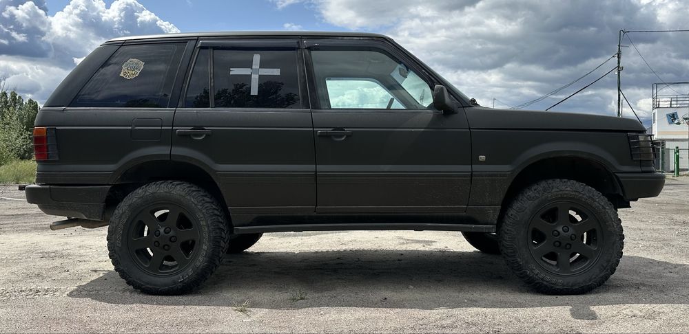Продам Land Rover Range Rover 1997 4.6 бенщин