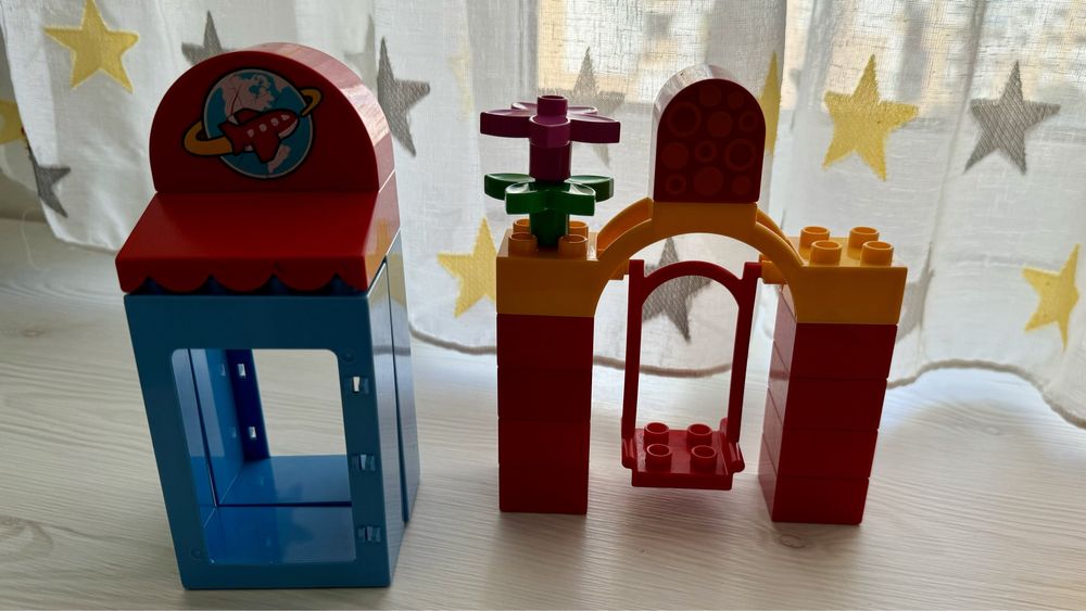 Lego Duplo Дитячий майданчик, фігури, деталі, тварини