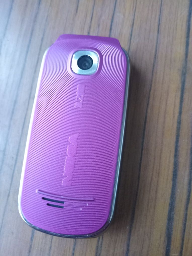 Мобільний телефон Nokia