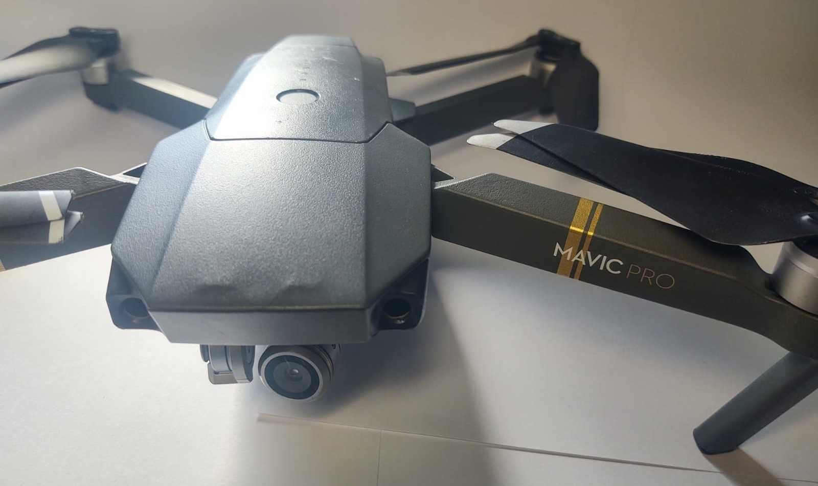 Квадрокоптер DJi MAVIC PRO дрон комплект