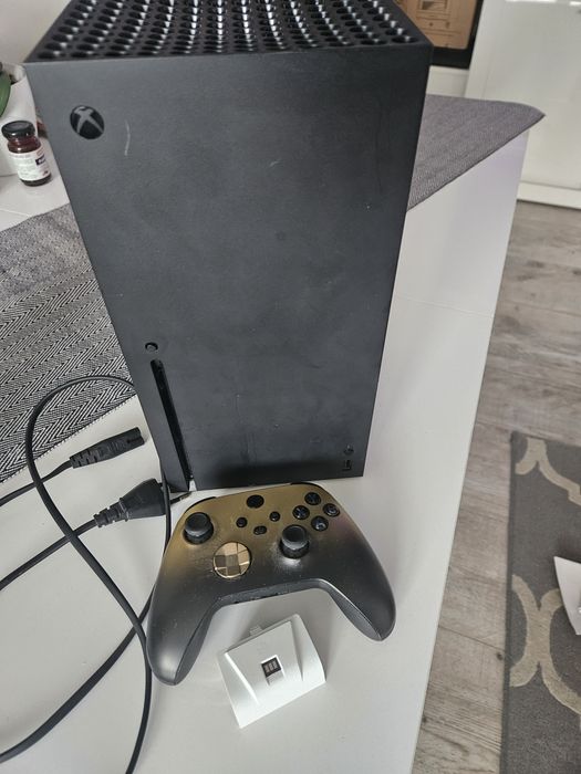 Konsola xbox series x 1Tb