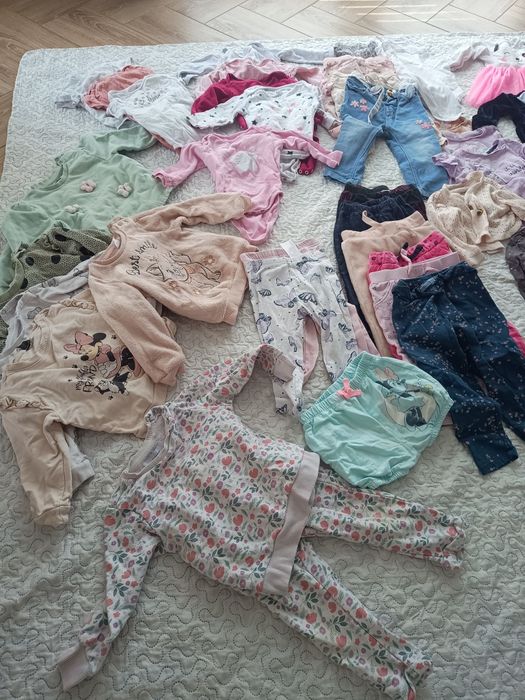 Ubranka dla dziewczynki rozmiar 86 paka