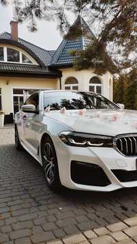 Samochód do ślubu BMW 5 G30 - Auto na wesele Łódź, Biały Pałac