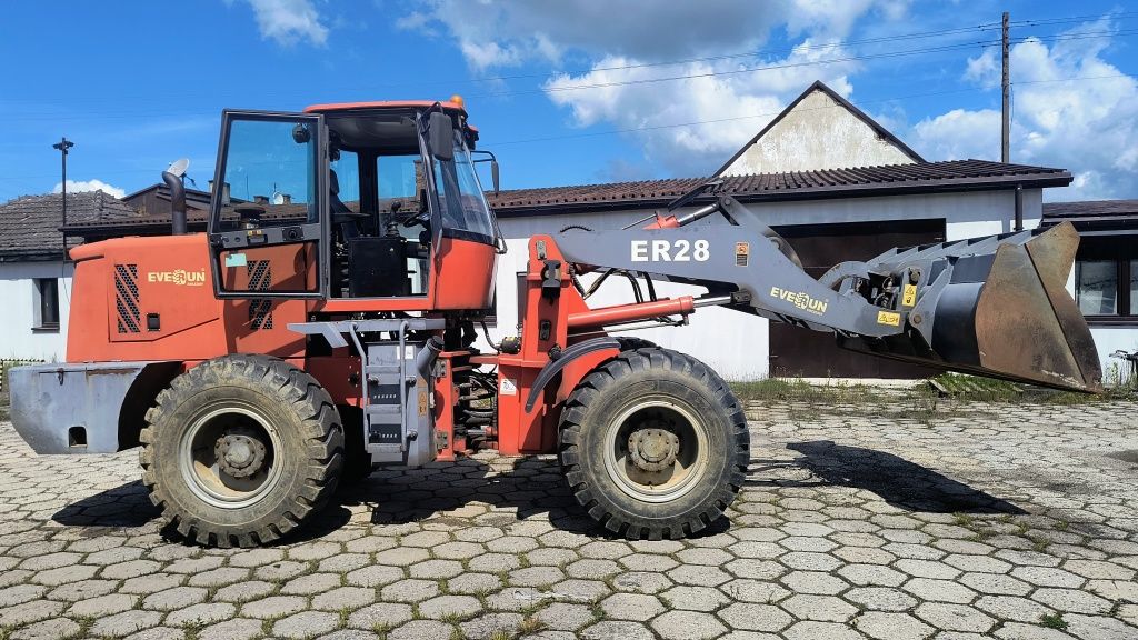 Evern ER28 z wagą + widły