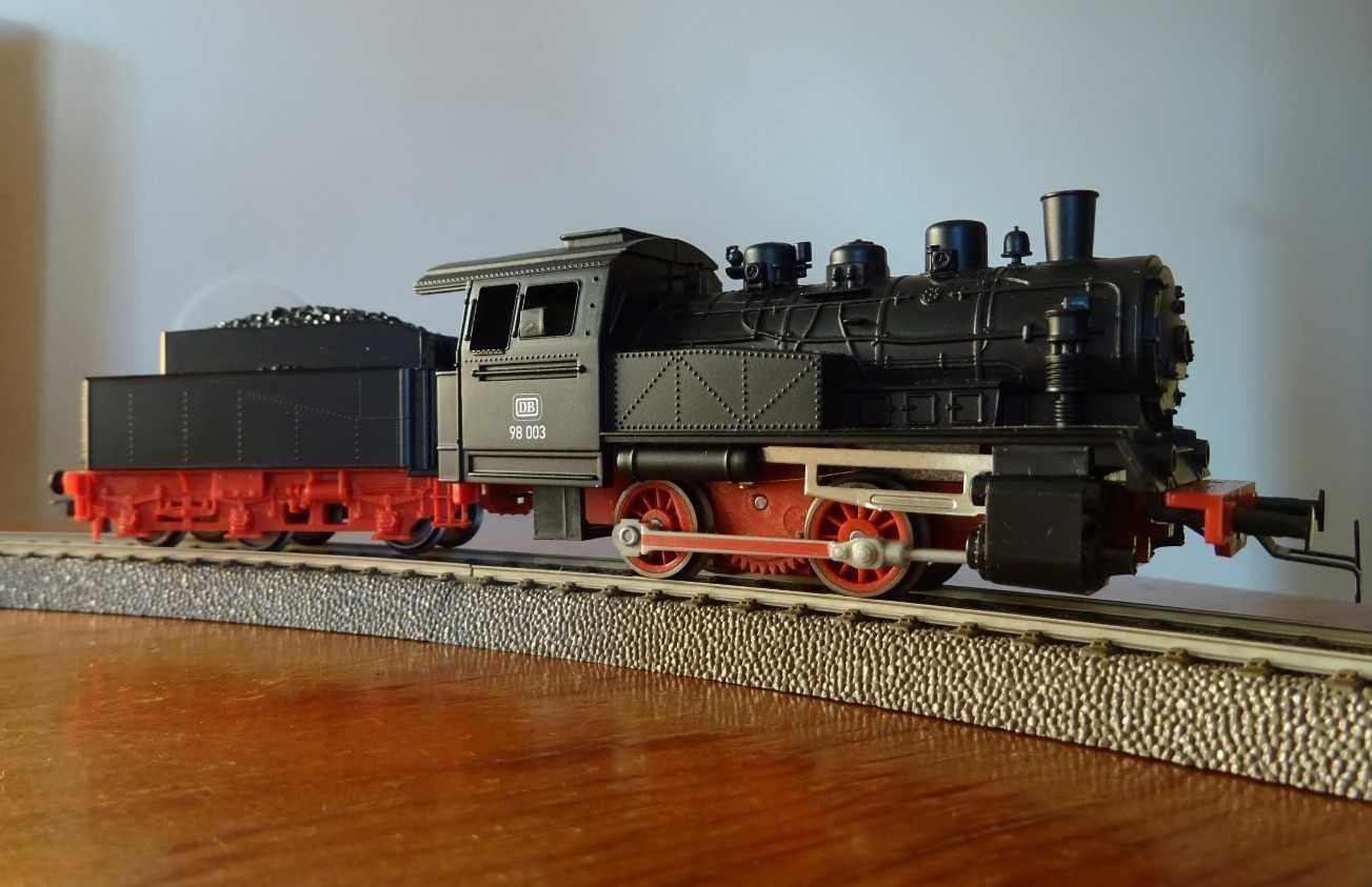 Comboios eletricos HO: Locomotivas a vapor, analógicas. Ler anuncio