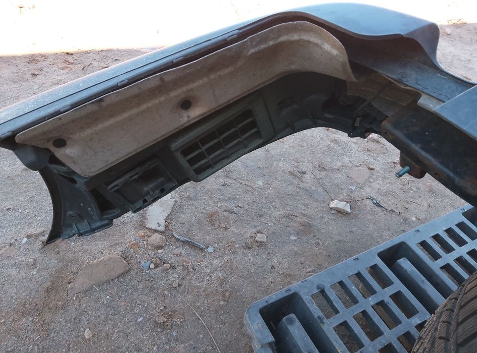 Zderzak tył tylny BMW E39 Kombi PDC